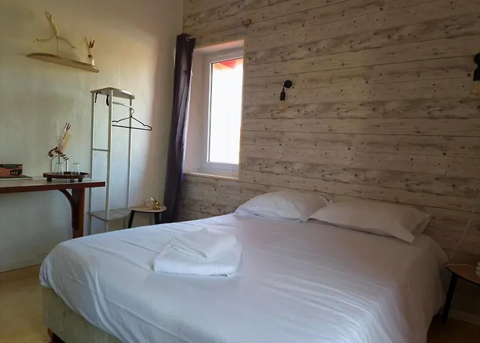 Bed & Breakfast L'entracte Saint-Paul-du-Bois